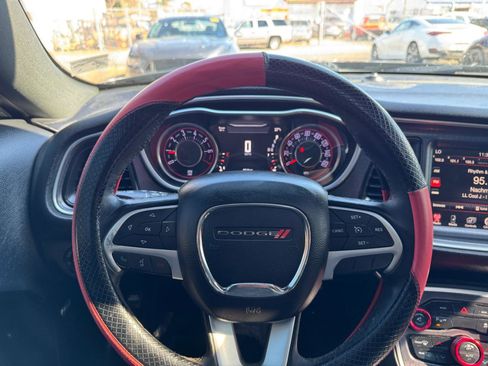 Used 2015 Dodge Challenger SXT Plus w/ Driver Convenience Group image 16