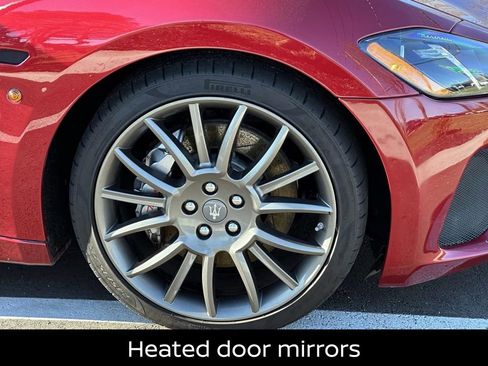 Used 2019 Maserati GranTurismo MC image 11