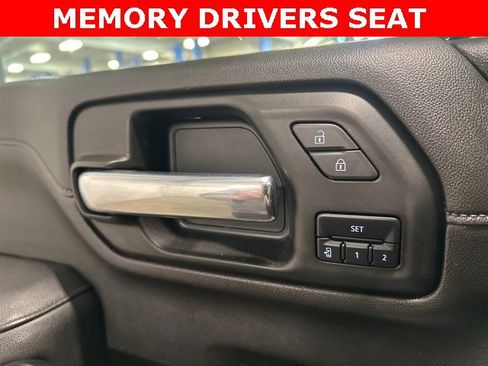 Used 2022 Chevrolet Silverado 2500 LTZ w/ LTZ Plus Package image 9