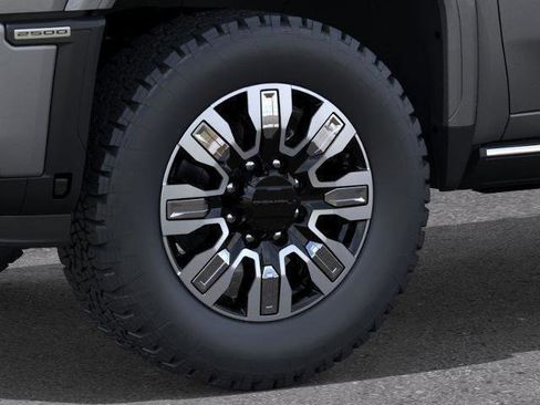 New 2026 GMC Sierra 2500 Denali w/ Denali Reserve Package AWD/4WD image 9