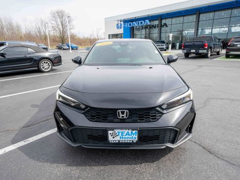 Certified 2025 Honda Civic Sport image 2