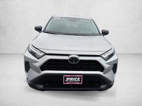 Used 2024 Toyota RAV4 LE AWD/4WD image 2