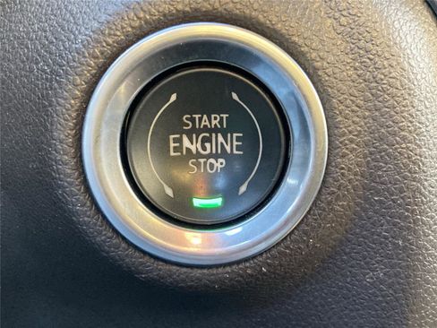 Used 2021 GMC Sierra 2500 Denali w/ Denali Ultimate Package image 17