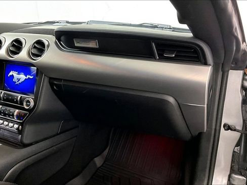 Used 2022 Ford Mustang Premium image 16