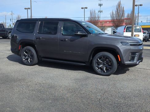 New 2026 Jeep Grand Wagoneer 4WD image 1