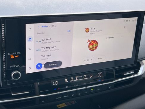 New 2026 Toyota Sienna XLE FWD image 19