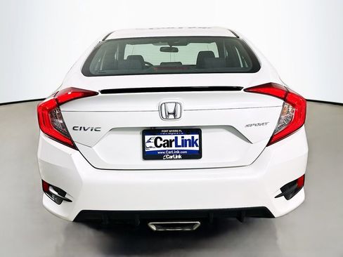 Used 2019 Honda Civic Sport image 7