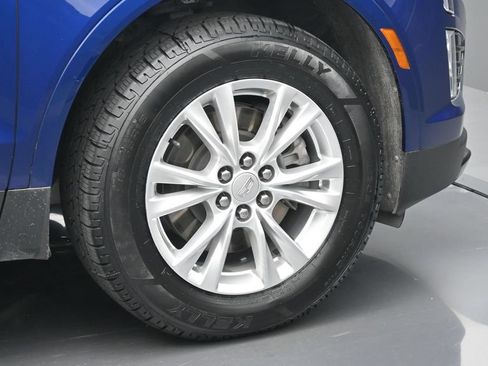 Certified 2024 Cadillac XT5 Luxury FWD image 6