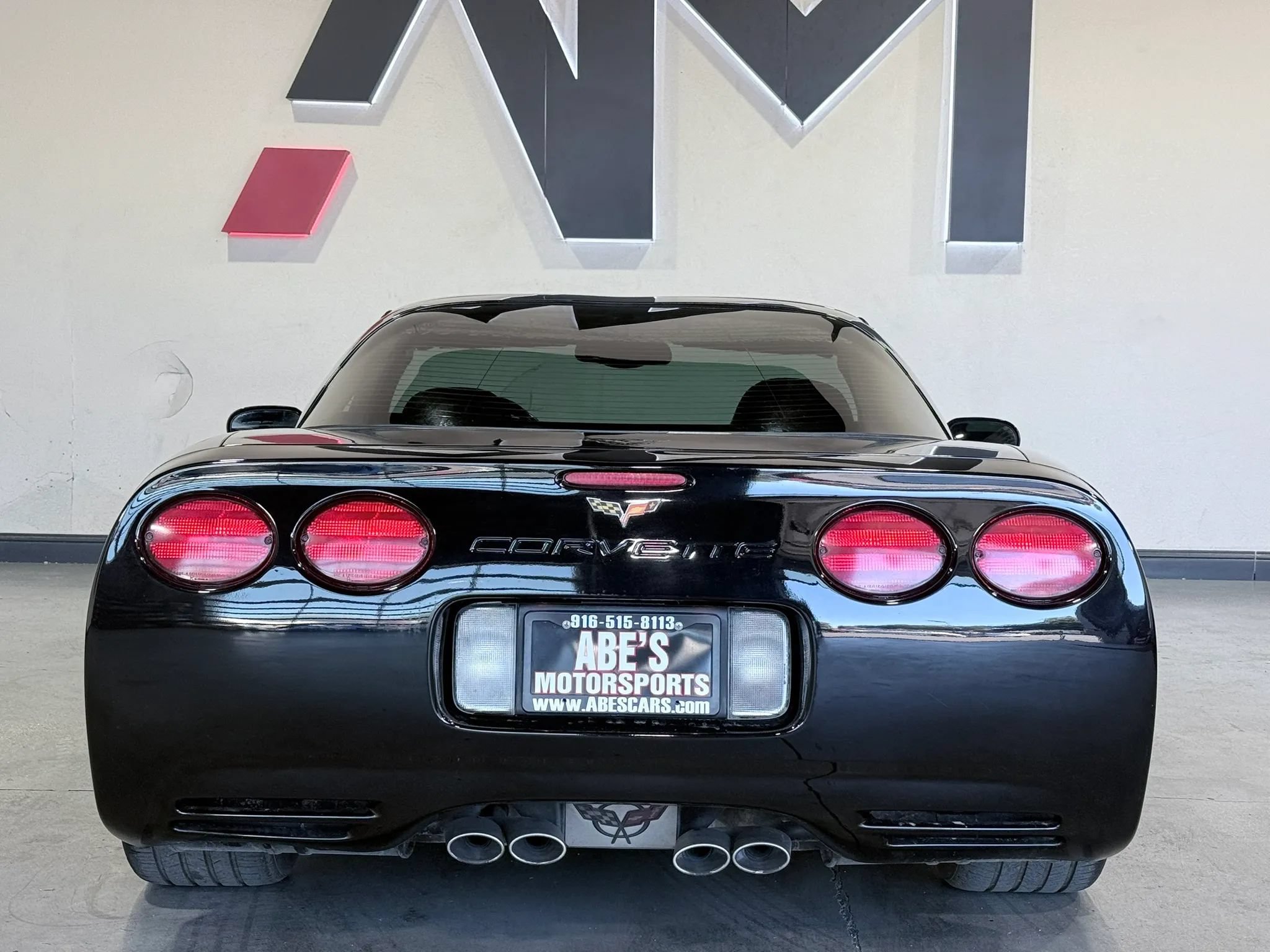 Used 2002 Chevrolet Corvette Coupe w/ Preferred Equipment Group2 RWD image 11