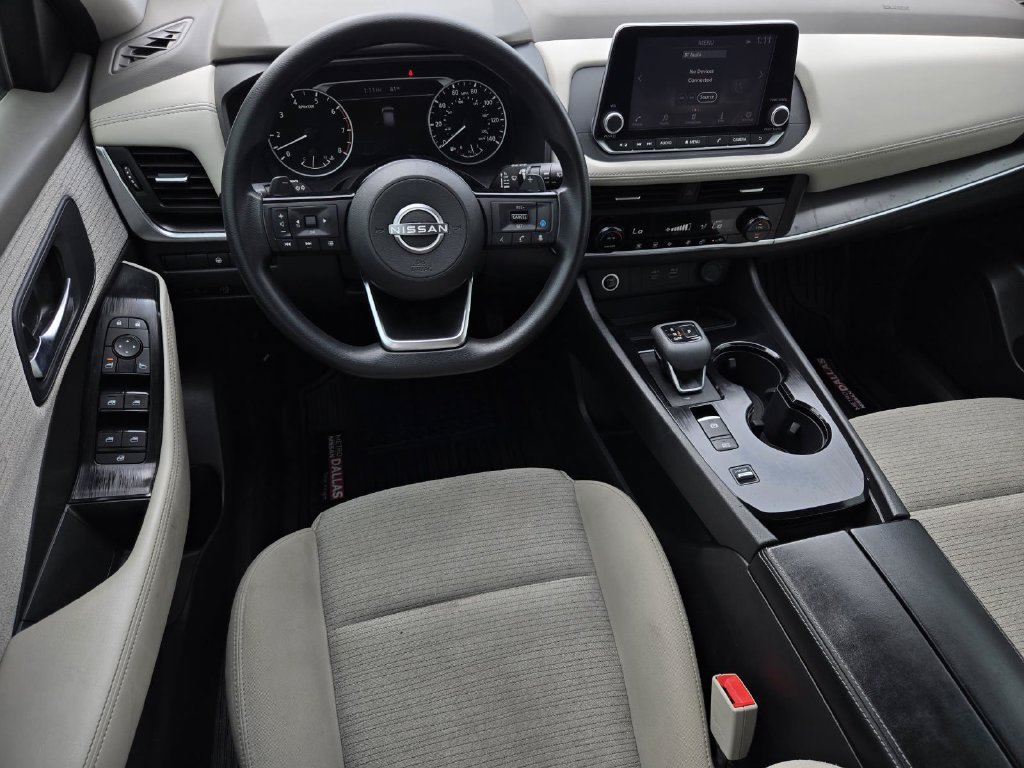 Certified 2023 Nissan Rogue SV FWD image 15