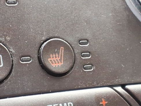 Used 2017 Ford Fusion Titanium image 9