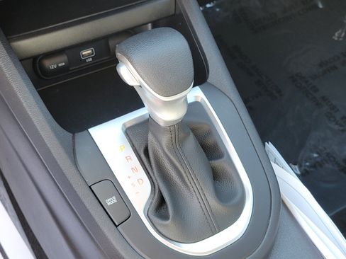 Used 2024 Kia Forte LXS FWD image 28