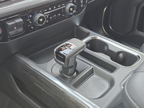 New 2026 Chevrolet Silverado 1500 LTZ w/ LTZ Convenience Package II RWD image 15