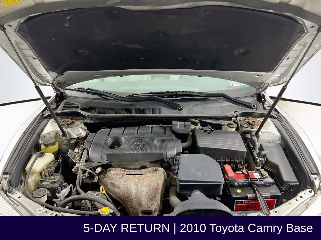 Used 2010 Toyota Camry FWD image 29
