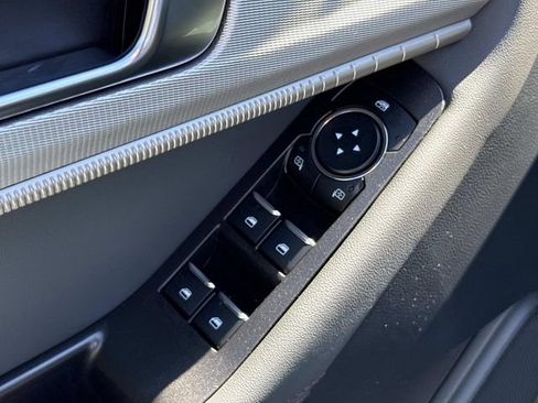 New 2026 Ford Explorer Active w/ Active Comfort Package image 23