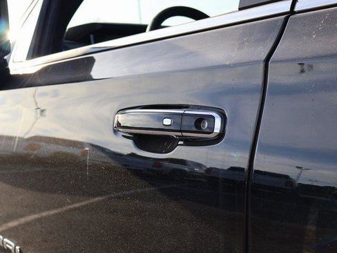 New 2026 GMC Yukon XL Denali w/ Sun & Power Step Package image 13