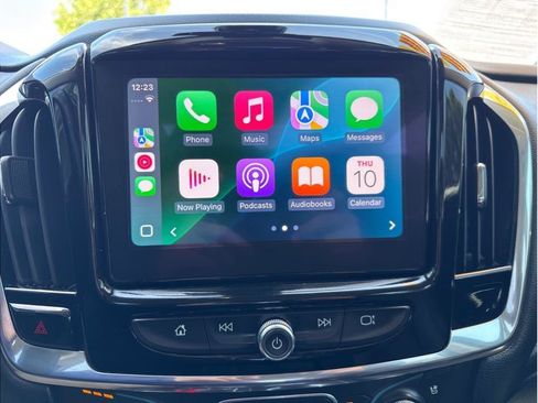 Used 2020 Chevrolet Traverse Premier w/ Redline Edition FWD image 40