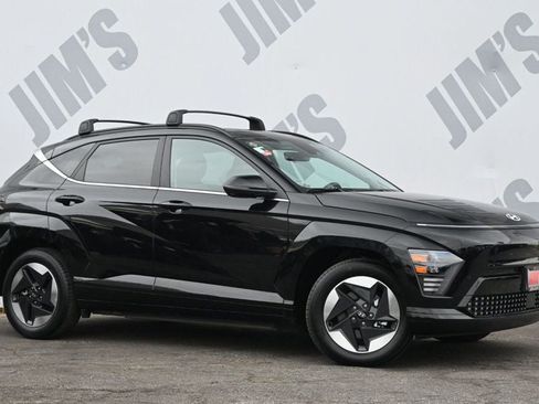 Used 2025 Hyundai Kona Limited FWD image 3
