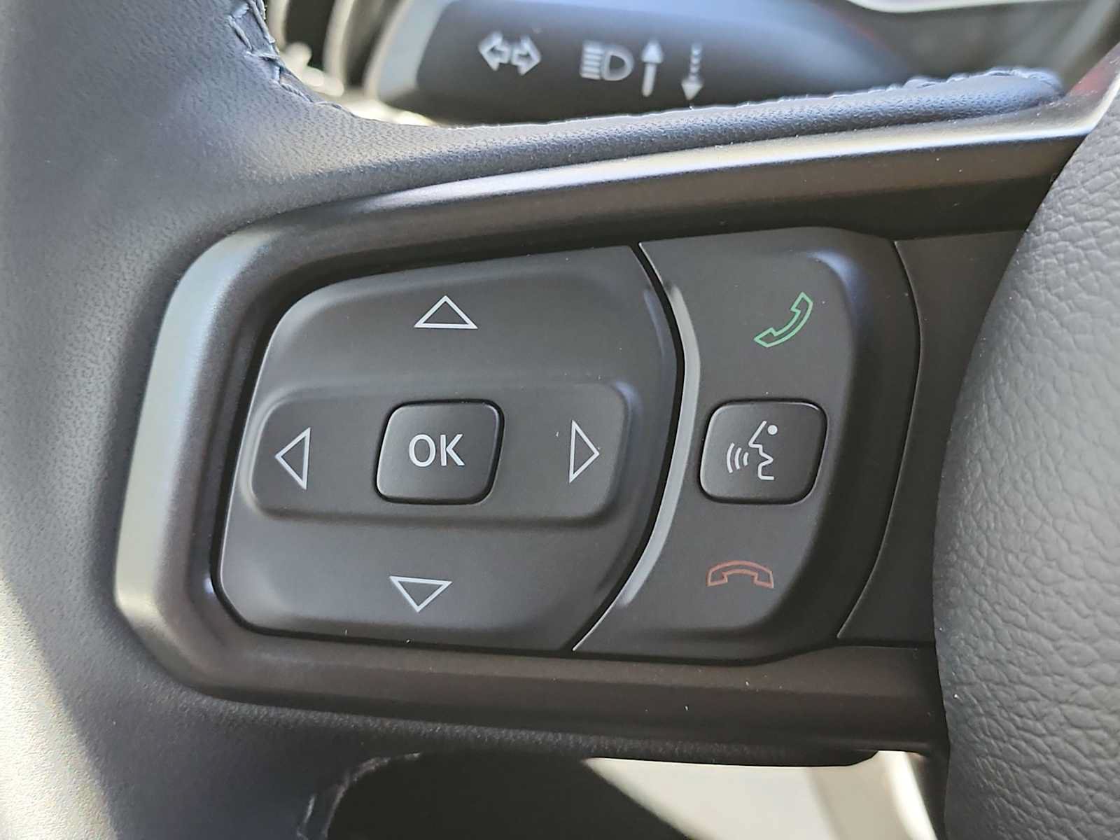 New 2026 Jeep Gladiator Sport AWD/4WD image 28