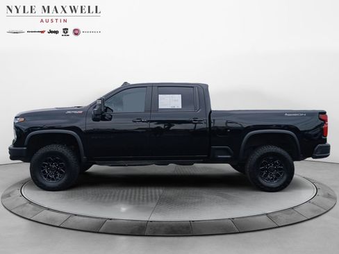Used 2025 Chevrolet Silverado 2500 ZR2 w/ ZR2 Bison Edition AWD/4WD image 13