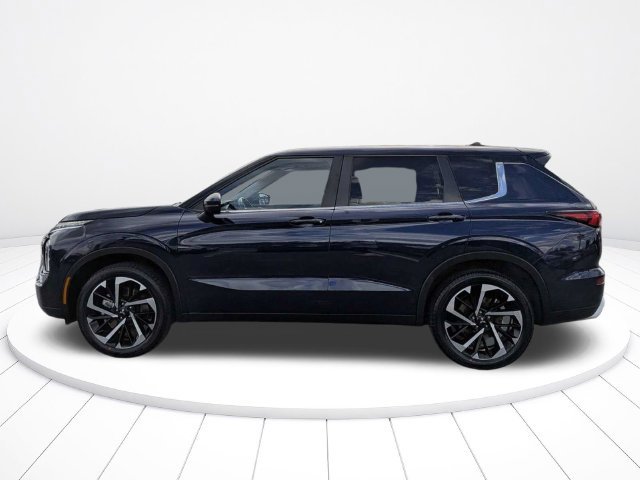 Used 2024 Mitsubishi Outlander SE AWD/4WD image 6