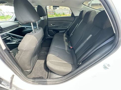 Used 2021 Hyundai Elantra Blue FWD image 23