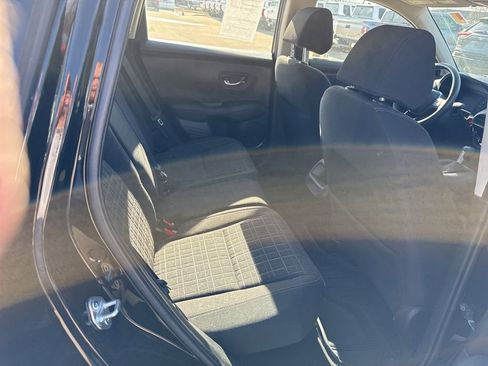 Used 2023 Honda HR-V LX image 16