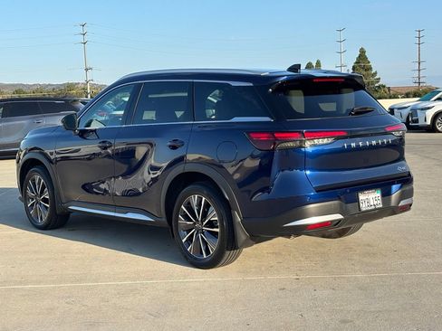 Certified 2026 INFINITI QX60 Luxe w/ Cargo Package FWD image 6
