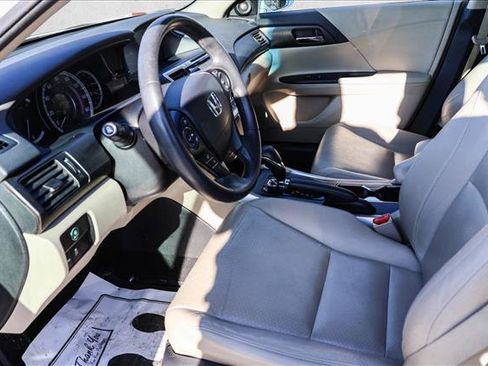 Used 2013 Honda Accord EX-L image 11