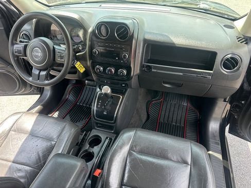 Used 2014 Jeep Patriot Sport w/ Power Value Group image 28