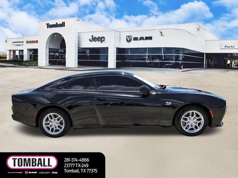 Used 2025 Dodge Charger Daytona R/T w/ Quick Order Package 25M R/T AWD/4WD image 8