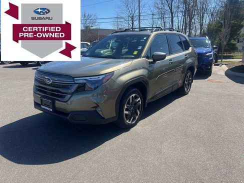 Certified 2025 Subaru Forester Premium image 1