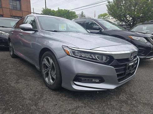 Used 2018 Honda Accord EX-L image 4