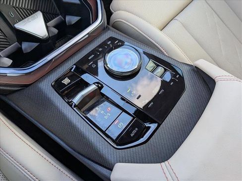 Certified 2026 BMW X3 xDrive30 w/ Premium Package image 16