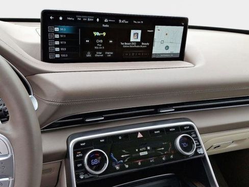 Used 2023 Genesis GV80 3.5T w/ Advanced Package image 19