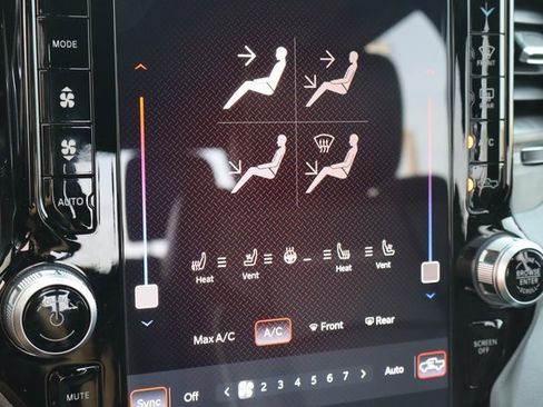 Used 2024 RAM 3500 Laramie w/ Night Edition image 27