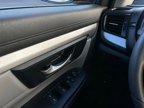 Used 2018 Honda CR-V LX image 21