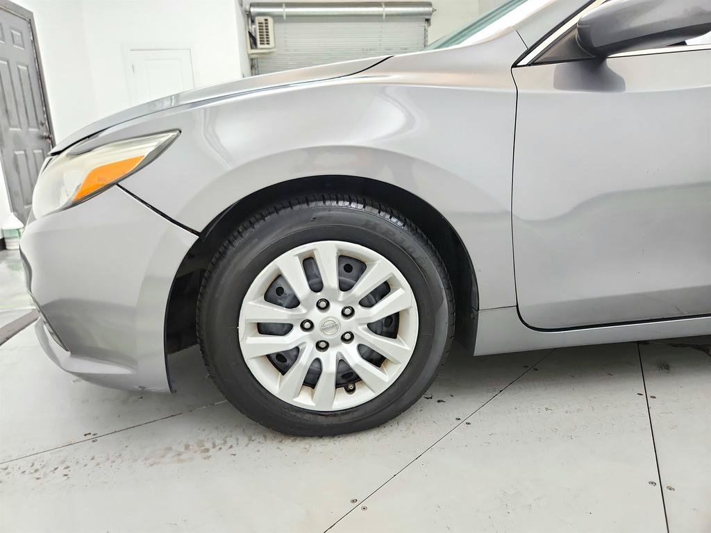 Used 2016 Nissan Altima 2.5 S w/ Power Driver Seat Package FWD image 29