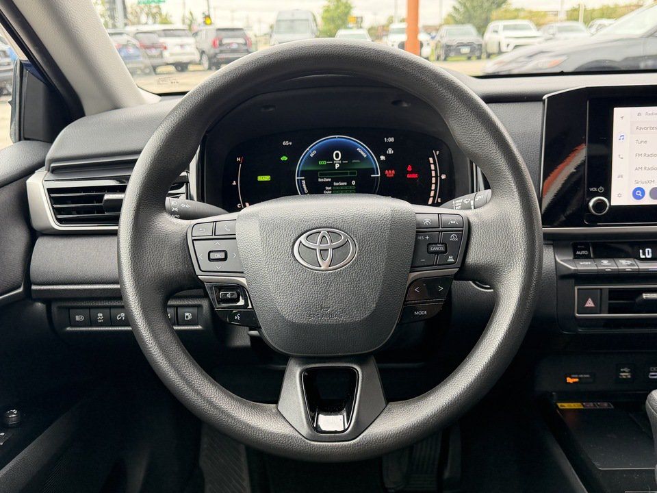 Used 2025 Toyota Camry LE FWD image 12