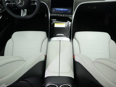 Certified 2026 Mercedes-Benz C 300 Sedan image 18