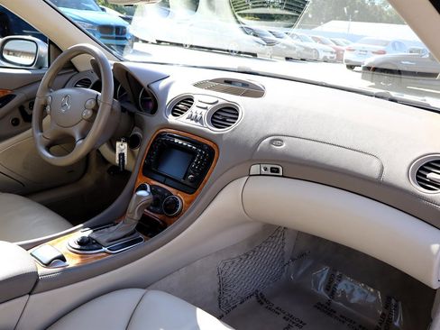 Used 2003 Mercedes-Benz SL 500 image 24