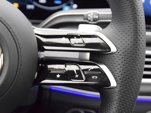New 2026 Mercedes-Benz GLS 450 4MATIC image 26