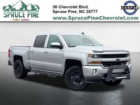 Used 2018 Chevrolet Silverado 1500 LT w/ All Star Edition AWD/4WD image 1