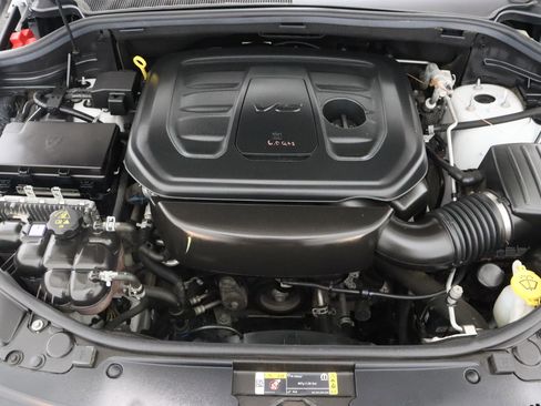 Used 2021 Jeep Grand Cherokee Laredo X image 39