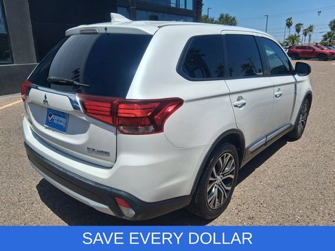 Used 2017 Mitsubishi Outlander ES FWD image 5