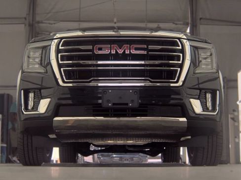 Used 2022 GMC Yukon XL SLT w/ SLT Premium Package AWD/4WD image 22