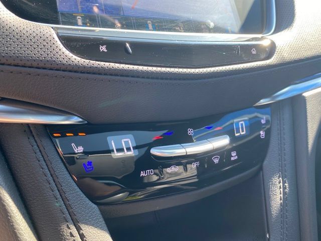 Used 2026 Cadillac XT5 Sportv w/ LPO, Floor Liner Package AWD/4WD image 30
