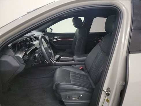 Used 2022 Audi e-tron Chronos w/ Chronos Package AWD/4WD image 7