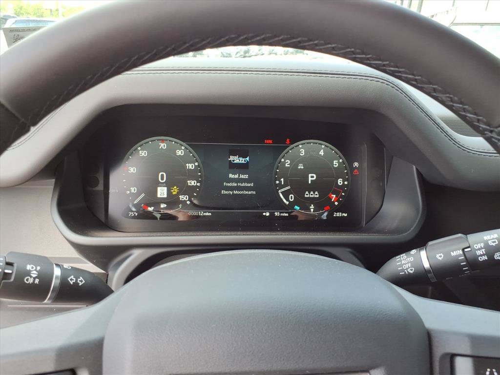 New 2026 Land Rover Defender 110 X-Dynamic SE AWD/4WD image 18