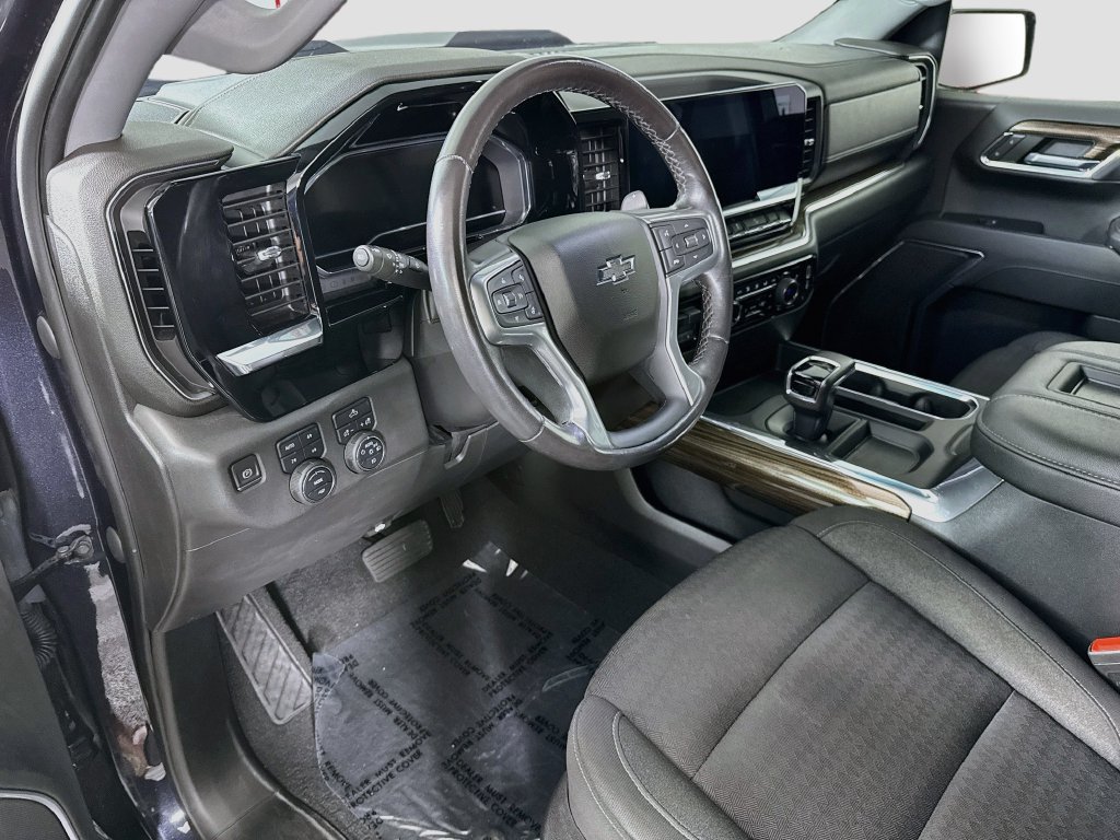 Used 2022 Chevrolet Silverado 1500 LT Trail Boss w/ Protection Package AWD/4WD image 19